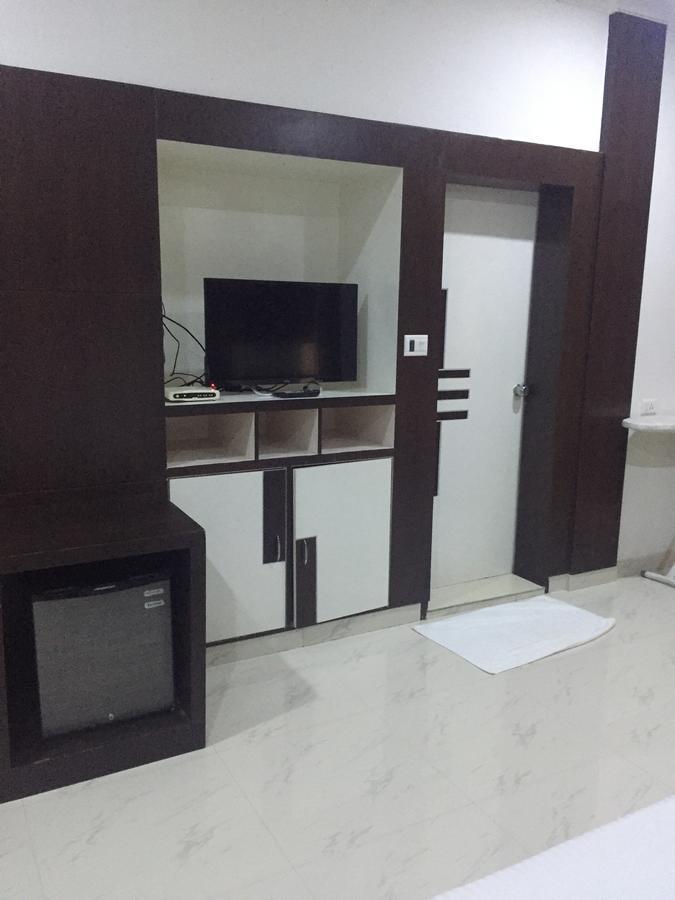 Sea Queen Hotel كاليكوت المظهر الخارجي الصورة