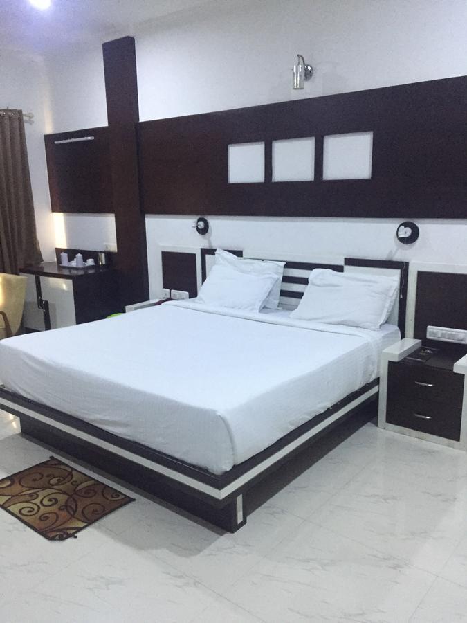 Sea Queen Hotel كاليكوت المظهر الخارجي الصورة